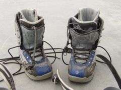 A-289 Snowboards & Boots
