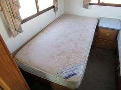 H-1374 1997 Fleetwood Southwind Storm RV