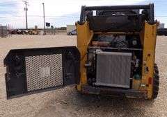 H-1279 John Deere 318G Skid Steer Loader