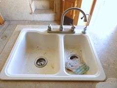 H-1097 2006 Thor Colorado Travel Trailer
