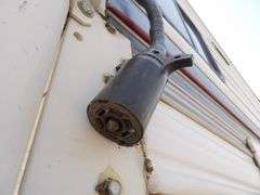A-173 1994 Northland Pickup Camper