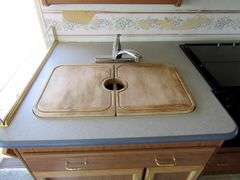H-1374 1997 Fleetwood Southwind Storm RV