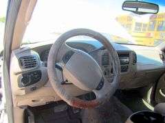 H-1298  2001 Ford F-150 Lariat 4x4 Pickup