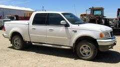 H-1298  2001 Ford F-150 Lariat 4x4 Pickup