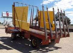 H-1180 New Holland 1049 Bale Wagon