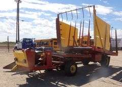 H-1180 New Holland 1049 Bale Wagon