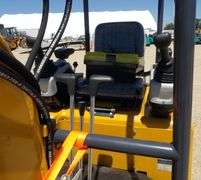 H-1264 2026 Mini Excavator MX20R