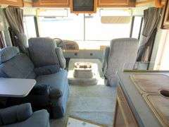 H-1374 1997 Fleetwood Southwind Storm RV