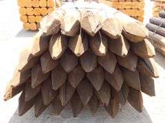 A-299 Pointed Fence Posts (40)