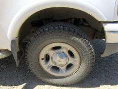 H-1298  2001 Ford F-150 Lariat 4x4 Pickup
