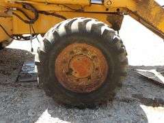H-1221 CASE 580K Construction King Loader