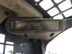 H-1279 John Deere 318G Skid Steer Loader