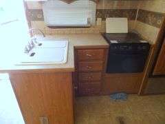 H-1097 2006 Thor Colorado Travel Trailer