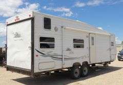 H-1199 2002 Nomad Sportwagon Toy Hauler
