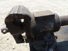 A-266 Welding Table W/Vise