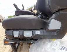 H-1156  Freightliner Trucks Seats (2)