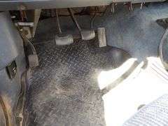H-1310 1993 Ford F-250 XLT 4X4 Pickup