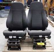 H-1158  Freightliner Truck Seats (2)