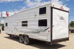 H-1199 2002 Nomad Sportwagon Toy Hauler