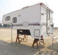 A-173 1994 Northland Pickup Camper