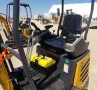 H-1261 2026 Mini Excavator MX15RX