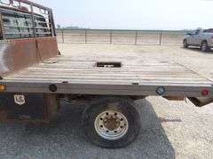A-199 1994 Ford F350 Flatbed Pickup