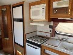 A-262 1999 Nash Travel Trailer