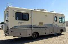 H-1374 1997 Fleetwood Southwind Storm RV