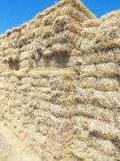 H-1283 Hay Bales (260)