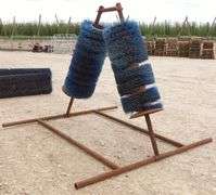 H-1414 Cattle Scratcher