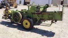 H-1317  John Deere 214T Baler
