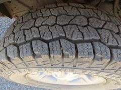 H-1298  2001 Ford F-150 Lariat 4x4 Pickup