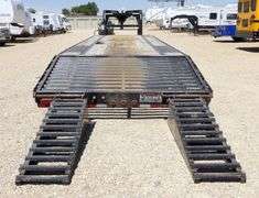 H-1331  2018 Big Tex Flatbed Trailer