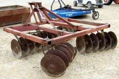 H-1214 Tandem Disc