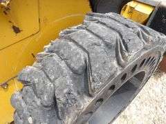 H-1279 John Deere 318G Skid Steer Loader