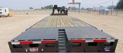 A-101 2023 Diamond C Gooseneck Trailer