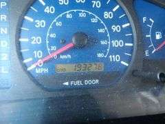 H-1350  2001 Toyota Sienna
