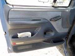 H-1310 1993 Ford F-250 XLT 4X4 Pickup