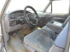 A-199 1994 Ford F350 Flatbed Pickup