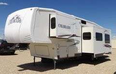 H-1097 2006 Thor Colorado Travel Trailer