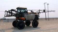 A-100 Hagie 284 Spray Coupe