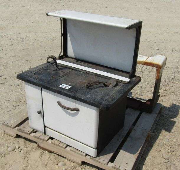 A-388 Wards Festive Wood Cook Stove