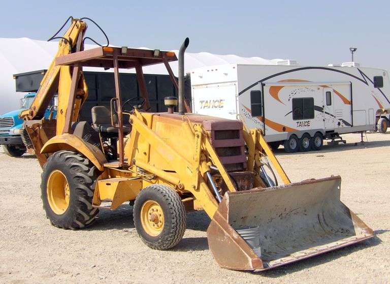 A-313  Case 580K Backhoe Loader