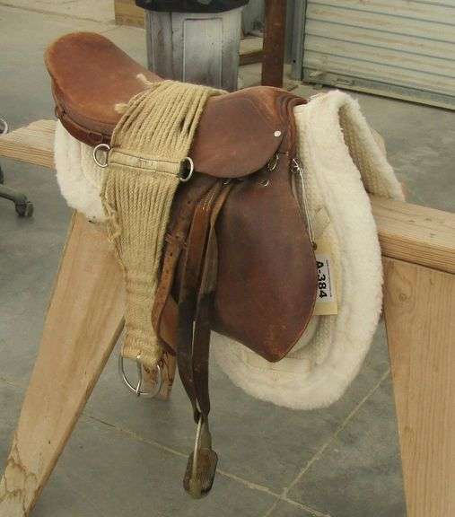 A-384 English Saddle & Pad