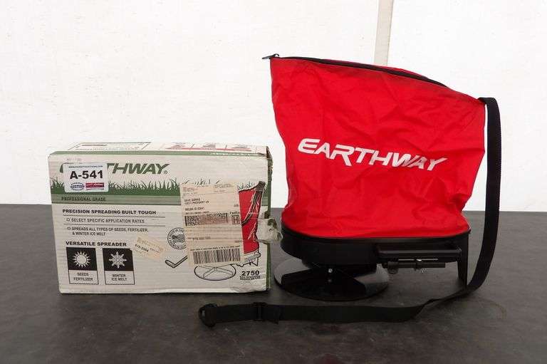 A-541 Earthway Broadcast Spreader