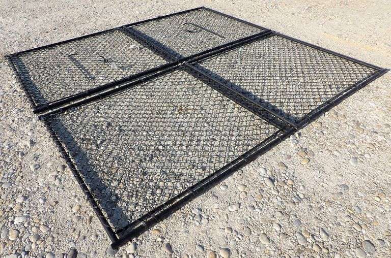 A-192 Double Drive Metal Chainlink Gates