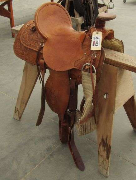 A-382 Wrights Saddlery Custom Saddle