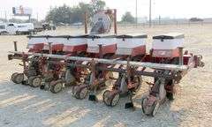A-350  WIC 6 Row Planter