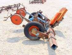 A-332 Monosem Planter