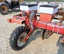 A-350  WIC 6 Row Planter